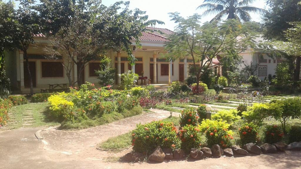 Xuanmai Garden Resort Pakse Ngoại thất bức ảnh